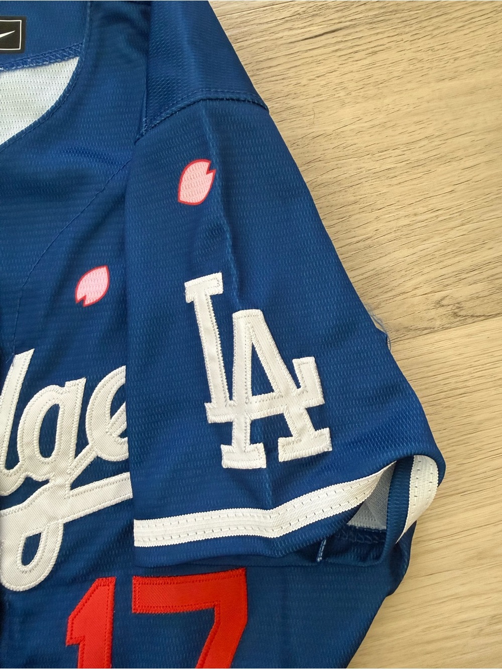 NWT LA Dodgers Tokyo Series 2025 Vapor Premier Jersey Shohei Ohtani Women’s Sz M - Picture 7 of 10